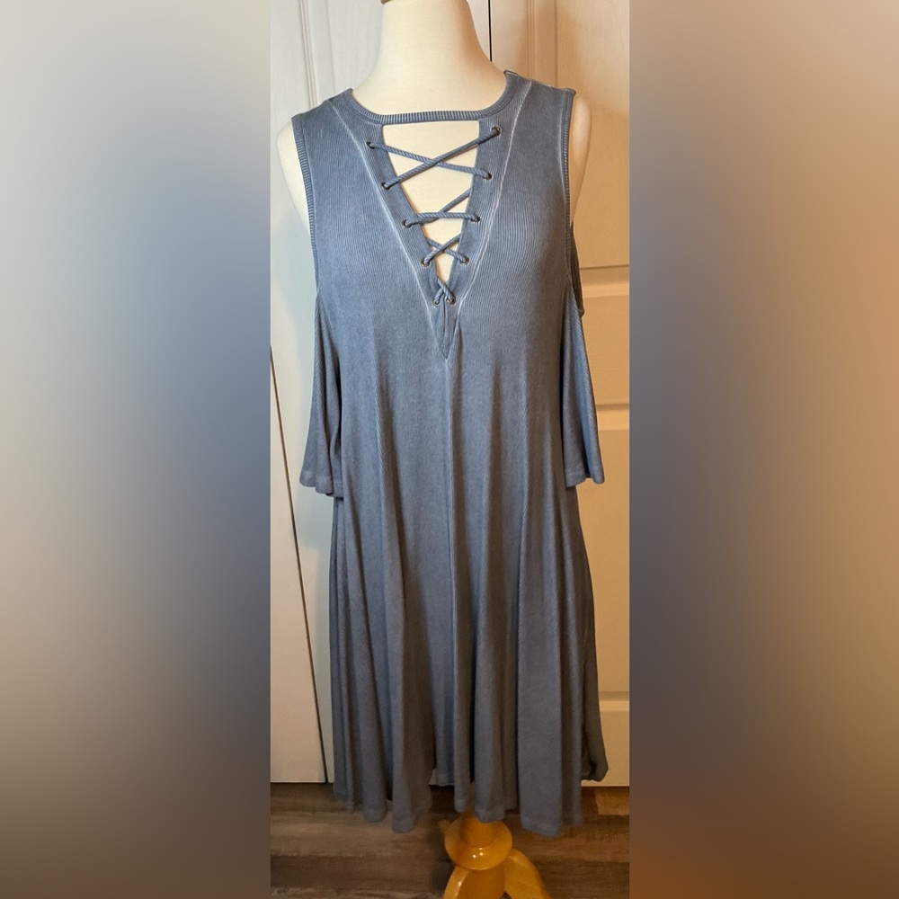 Umgee Dusty Blue Cold Shoulder Lace Up‎ Dress Small